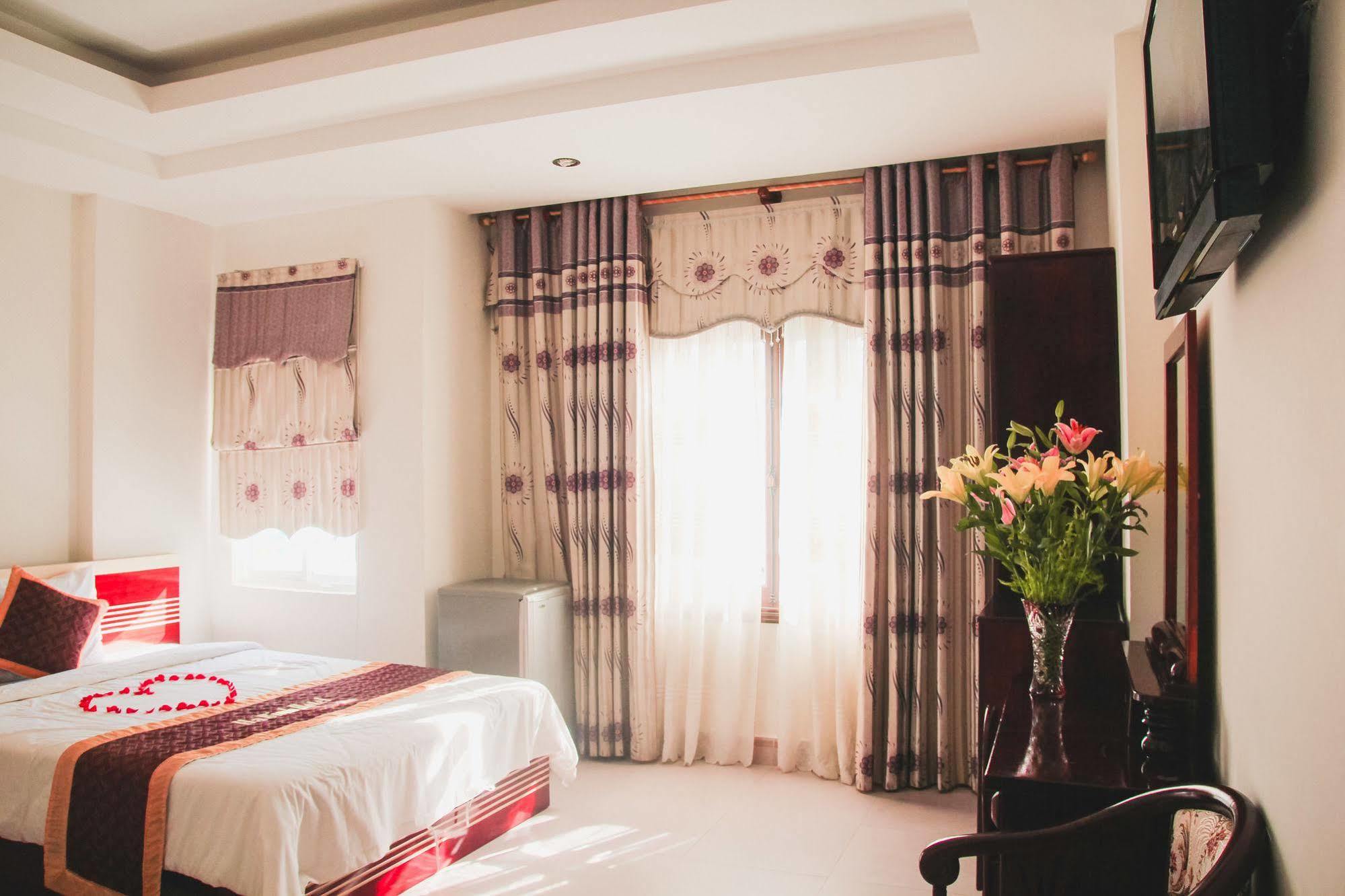 Vivyanne Hotel Da Nang Exterior foto